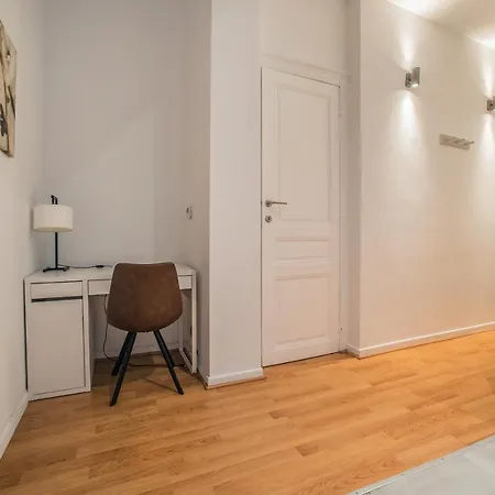 Apartment Smartflats - *